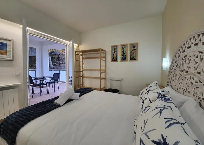 Apartaments Font Del Cirerer